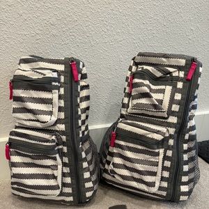 2 Thirty-One cooler shoulder bags